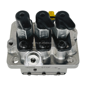 Bomba de Inyección de Combustible 16006-51011 1600651011 104205-3071 9410617320 para Motor D722 D902 - Product Image 5