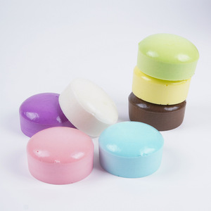 Jouets anti-stress en forme de mini gâteau coloré réaliste en PU, à montée lente, en forme de pain, vente en gros - Product Image 4