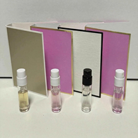 Vente en gros usine : Parfum en carte, petit flacon, concentré de parfum, style classique, style très demandé