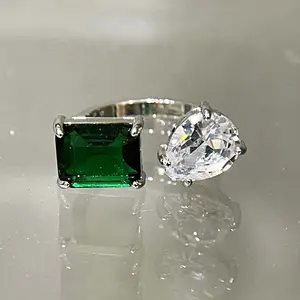 Luxury Jewellery KYRA01408 Classic Hot Sale Green Zircon Resizable Ring For Women