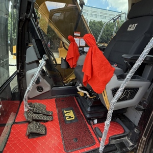 รถขุดตีนตะขาบ Caterpillar 320GC มือสอง ปี 2020 รุ่น 22 ตัน ระบบไฮดรอลิก พร้อมเครื่องยนต์ ปั๊ม และมอเตอร์ สภาพการทำงานดี - Product Image 6