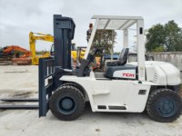 Supplier Terpercaya, Tersedia, Forklift Bekas TCM FD70 Kapasitas 7 Ton yang Tahan Lama dengan Side Shifter untuk Pekerjaan Kargo