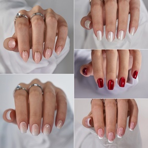 Fournisseur de faux ongles en gel souple faits à la main BTArtbox, ongles artificiels en gros, ongles courts carrés à bout français, ongles en gel à presser - Product Image 4