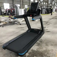 Tapis de course d'entraînement cardio Équipement de gymnastique commerciale Tapis de course commercial Machine en Chine YG-T014