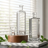 En gros faible quantité minimale de commande étiquette noire whisky bouteille d'esprit 750ml bouteille en verre de luxe vin alcool bouteilles avec bouchon en liège