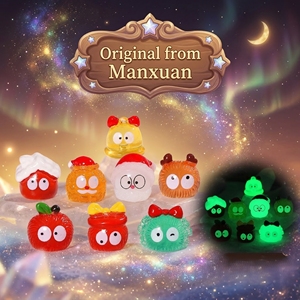 Adornos Navideños Brillantes en la Oscuridad al por Mayor y Mini Figuras de Resina de Duendes de Hume para Manualidades de Micro Paisajes y Casas de Muñecas - Product Image 4