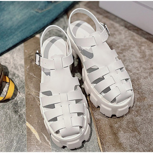 Sandales d'été 2026 pour femme, style créateur, à plateforme ajourée, avec bride arrière - Product Image 3