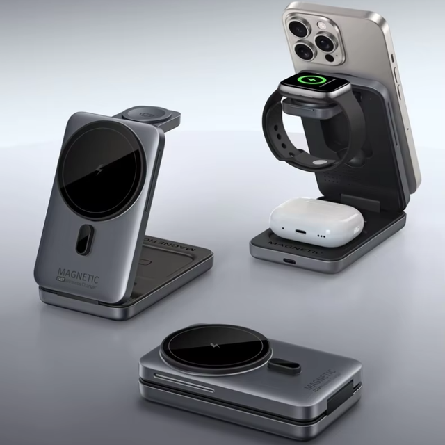 3 in 1 Charging Station 15W for Magnetic Charger Stand for Phone 17 16 Wireless Charging Station for Earphone Smart Watch