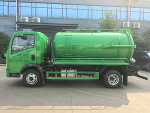 Camión de Succión de Aguas Residuales HOWO RHD 4x2 5000L 5cbm con Bomba Weilong para Vaciar Fosas Sépticas y Alcantarillas - Product Image 2