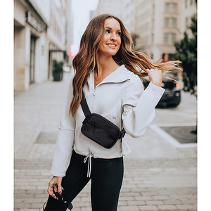 Sac banane Lulu noir 1L, personnalisable en gros, modèle vierge, réglable, pour le yoga et le sport, pour femme - Product Image 5
