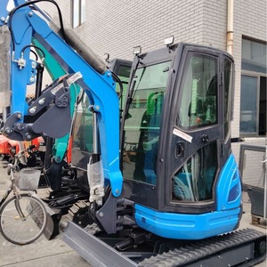 Excavadora de cadenas Liyuan 385 con bomba de alta potencia de excavación, miniexcavadora para uso doméstico y agrícola. - Product Image 3