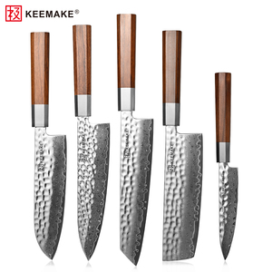 Ensemble de couteaux de <span class=keywords><strong>chef</strong></span> japonais avec couteau à viande tranchant en acier Damas VG10 martelé à la main, manche de luxe en bois de rose - Product Image 1