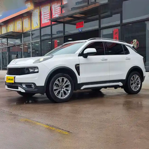 Lynk & <span class=keywords><strong>Co</strong></span> <span class=keywords><strong>01</strong></span> 2017 SUV Usado Gasolina Automático Urbano 2.0T Turbo FWD Blanco Coche de Segunda Mano LHD Vehículo Familiar de Gasolina - Product Image 1