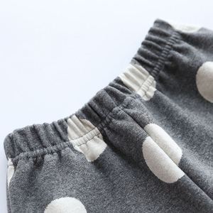 Nuevos pantalones cargo tipo harem de tiro bajo estilo pintor para niñas y niños, de proveedor chino. - Product Image 4