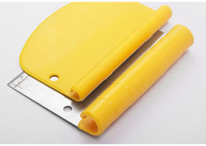 Outils de cuisson en céramique pour le <span class=keywords><strong>pain</strong></span> et les gâteaux, coupe-pâte en acier inoxydable, racloir <span class=keywords><strong>à</strong></span> pâte avec échelle de mesure - Product Image 5