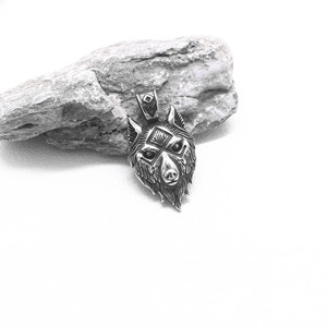 Yunnique – collier avec pendentif tête de loup en acier inoxydable, bijoux unisexes du zodiaque animal, style européen et américain, pendentif rétro à la mode - Product Image 2