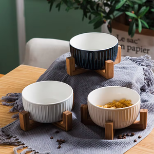 Bol à salade miniature en céramique de porcelaine de style nordique blanc en relief, design unique fait à la main, passe au <span class=keywords><strong>lave</strong></span>-<span class=keywords><strong>vaisselle</strong></span> et au micro-ondes, cadeau d'affaires - Product Image 1