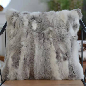 <span class=keywords><strong>Coussin</strong></span> décoratif ultra-doux en fausse fourrure de lapin Rex, motif rayé, garnissage en velours plumeux, pour chambre à coucher, chevet et salon - Product Image 2