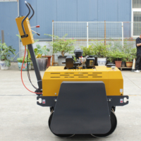 Livraison gratuite, prix d'usine du fabricant : Rouleau compresseur à double tambour à poussée manuelle de 600 kg 800 kg, petit corps, pour la construction de routes en asphalte, à vendre.