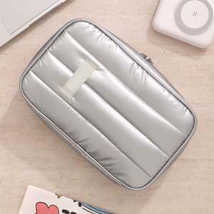 Organizador de Cables de Viaje, Bolsa Impermeable para Cargadores y Cables, Estuche Portátil para Accesorios Tecnológicos con Compartimentos con Cremallera - Product Image 2