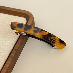Barrette à cheveux en acétate français très tendance pour femmes et filles – Accessoire élégant et simple de grande taille - Product Image 5