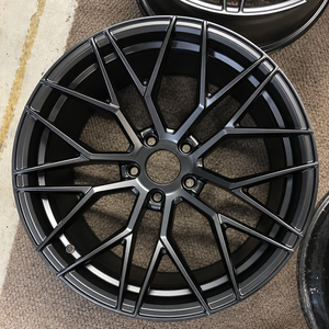 Jantes multi-branches noires brillantes de 17, 18, 19 pouces 4x100 5x112 5x120 5x114.3 Flow Formed pour BMW F90 M5, Accord, Audi, Honda Civic - Product Image 4