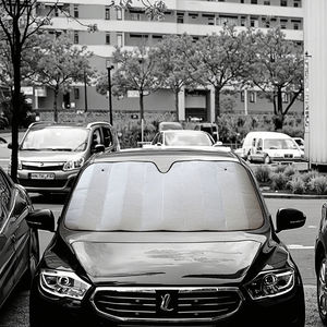 أغطية ظل شمسية عالية الشعبية قابلة للطي 200 جم/متر مربع من الفقاعات + غشاء فضي غير لامع - Product Image 5