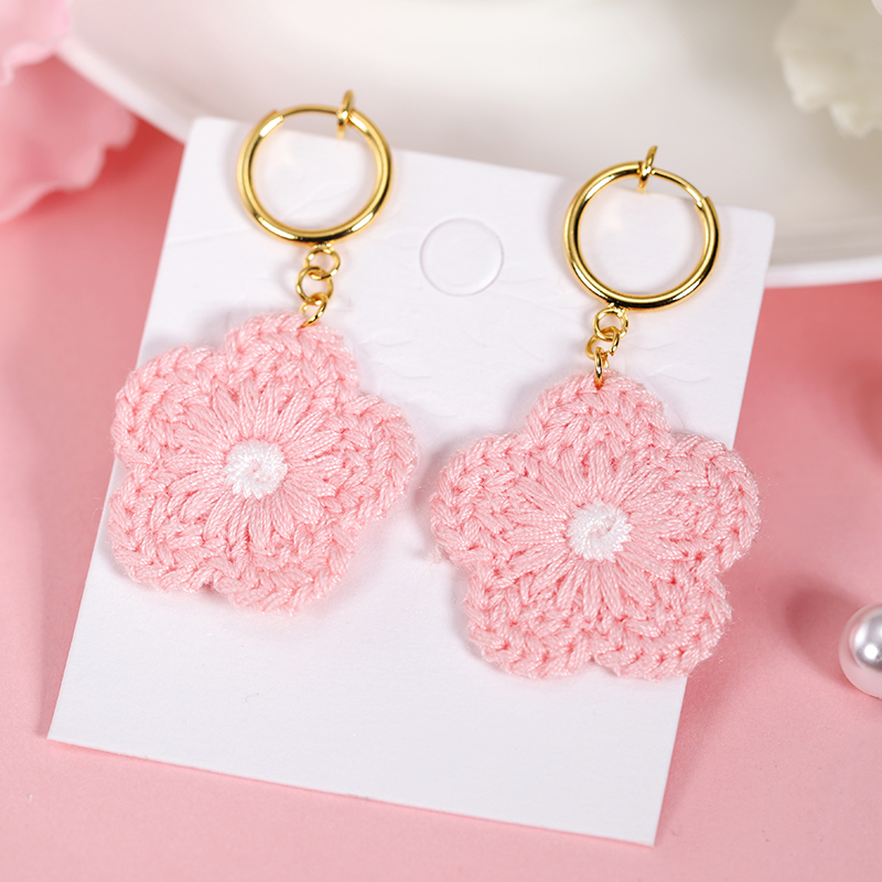 Clip per orecchio rosa