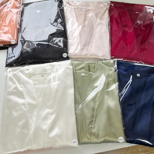 All'ingrosso abito da <span class=keywords><strong>donna</strong></span> <span class=keywords><strong>in</strong></span> <span class=keywords><strong>seta</strong></span> lunga con maniche larghe Kimono <span class=keywords><strong>in</strong></span> raso abito morbido di lusso da sposa damigella d'onore abito da mattina da <span class=keywords><strong>donna</strong></span> - Product Image 2