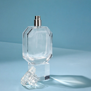 Clear Reusable Octagonal <strong>Perfume</strong> <strong>Spray</strong> <strong>Bottle</strong> with Crystal Cap Elegant Fragrance Packaging - Product Image 2