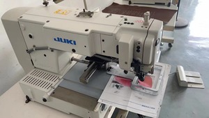 Bon prix JUKIS AMS-210E utilisé Machine à cycle contrôlée par ordinateur Machine à coudre à broder les motifs - Product Image 4