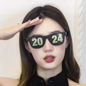 2024新年快乐派对黑色塑料眼镜新年照片道具