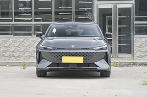 2024 Changan Auto Uni-k Uni-<span class=keywords><strong>v</strong></span> Idd <span class=keywords><strong>Z</strong></span> Series New Energy Sport Sedan y SUV Cars Opciones eléctricas híbridas disponibles en China - Product Image 3