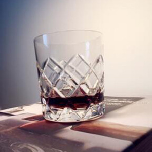 <span class=keywords><strong>Raymond</strong></span> Gobelet à whisky en cristal de qualité supérieure pour cadeaux d'affaires une tasse à vin de luxe pour la maison - Product Image 2