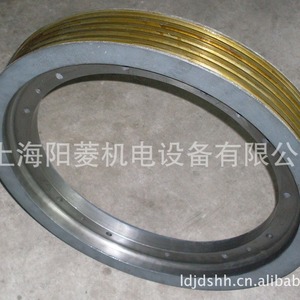 Roue de guidage d'ascenseur Mitsubishi 6-8-320 avec roulement pour support de câble en acier - Product Image 2
