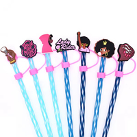 Vente en gros de couvre-paille anti-poussière en silicone écologique pour gobelet avec poignée Girl Boss