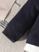Ensemble 2 pièces pour garçon (6M-3T) : Haut polo effet deux pièces en tricot gaufré avec étiquette décorative et pantalon de jogging à taille élastique – Vente en gros