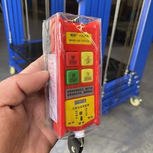 <span class=keywords><strong>Platform</strong></span> Lift Perancah Lipat Listrik Kecil Kapasitas 500kg <span class=keywords><strong>Platform</strong></span> Perancah Standar Baja - Product Image 4