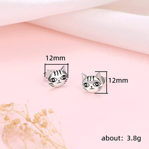 Orecchini a perno a forma di gatto per donna, accessori per l'orecchio da indossare tutti i giorni - Product Image 5