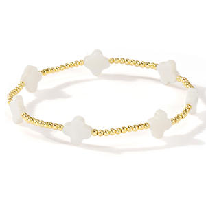 Pulsera Elástica de Cuentas de Concha Natural con Cruz Bohemia Colorida, Trébol de Cuatro Hojas y Cuentas Doradas, Joyería Cristiana - Product Image 6