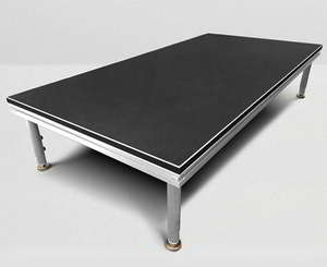 Plataforma de Palco Móvel para Eventos Internos com Ajuste de Altura e Quatro Pernas - Product Image 4