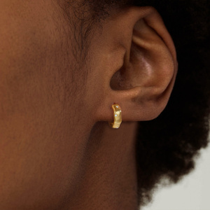 CANNER Pendientes de Aro Geométricos de Plata de Ley 925 al 100% al por Mayor, 10mm, con Zirconia 5A, Aros Gruesos Huggies, Hipoalergénicos - Product Image 6