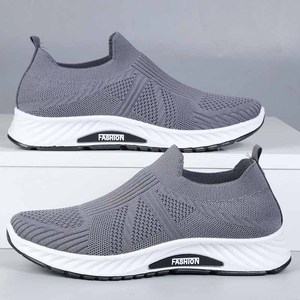 Zapatos de malla de PVC para <span class=keywords><strong>hombre</strong></span>, estilo casual, cómodos, transpirables y ligeros, para primavera, para hombres de mediana edad y mayores, tipo <span class=keywords><strong>slip</strong></span>-on, de fábrica. - Product Image 4