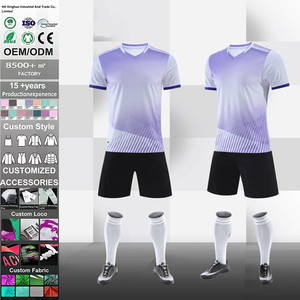 Maillots de football pour adultes de haute qualité, personnalisables avec logo OEM, vente en gros, à manches courtes, respirants, séchage rapide, 100% polyester, transfert thermique - Product Image 1