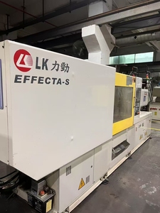 เครื่องฉีดพลาสติกไฮดรอลิก LK PT-130 รุ่นล่าสุด ดีไซน์แนวนอน คุณภาพสูง พร้อมมอเตอร์สกรูและตลับลูกปืน - Product Image 2