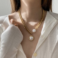Collier pendentif en perles d'eau douce épaisses, chaîne cubaine en acier inoxydable inaltérable, collier de perles pour femme