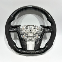 Volant sport en fibre de carbone noire et daim, motif football, personnalisé, vente directe, luxe, adapté pour Pontiac Holden VE G8