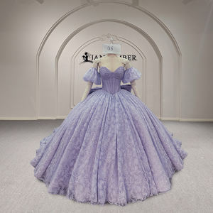 Vestido de Quinceañera Xy006, Estilo Princesa, Color Lavanda, con Apliques de Encaje y Cuentas, Cola Larga, Estilo Vintage, Personalizado - Product Image 4