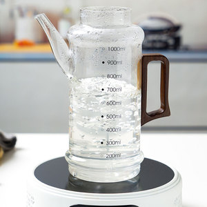 Distributeur d'huile en verre borosilicate avec poignée en bois et échelle graduée, bouteille d'huile en verre résistant à la chaleur pour cuisine, huile et <span class=keywords><strong>vinaigre</strong></span> - Product Image 4
