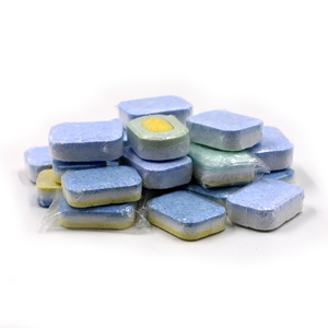 Tablette pour lave-vaisselle ALL-IN-1 FORMULA combine <span class=keywords><strong>sel</strong></span> détergent <span class=keywords><strong>et</strong></span> aide au rinçage pour un nettoyage brillant - Product Image 1